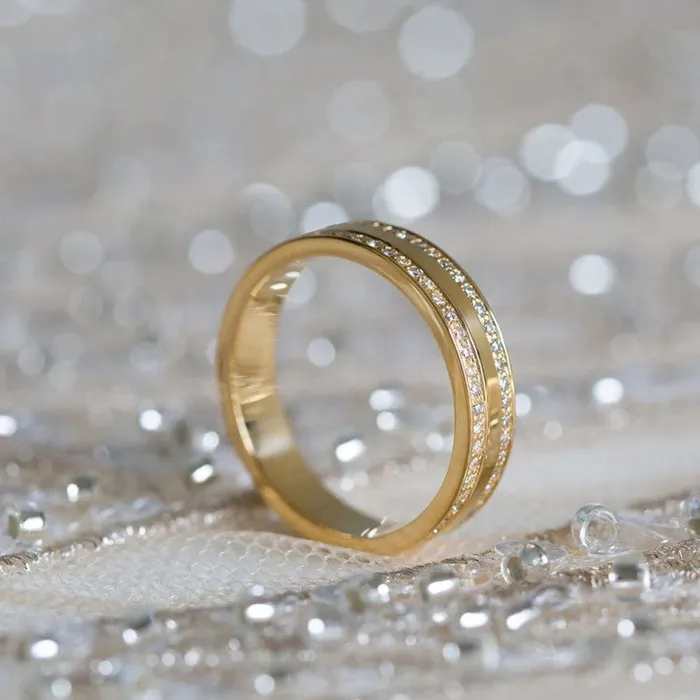 Rings Shineofdiamond Classic 4mm Golden Tone Wedding Band In Sterling Silver