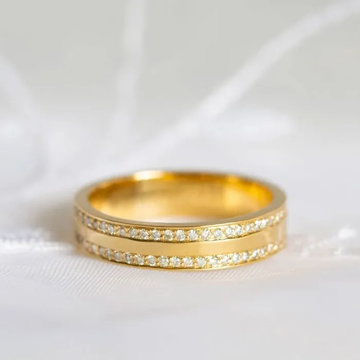 Rings Shineofdiamond Classic 4mm Golden Tone Wedding Band In Sterling Silver