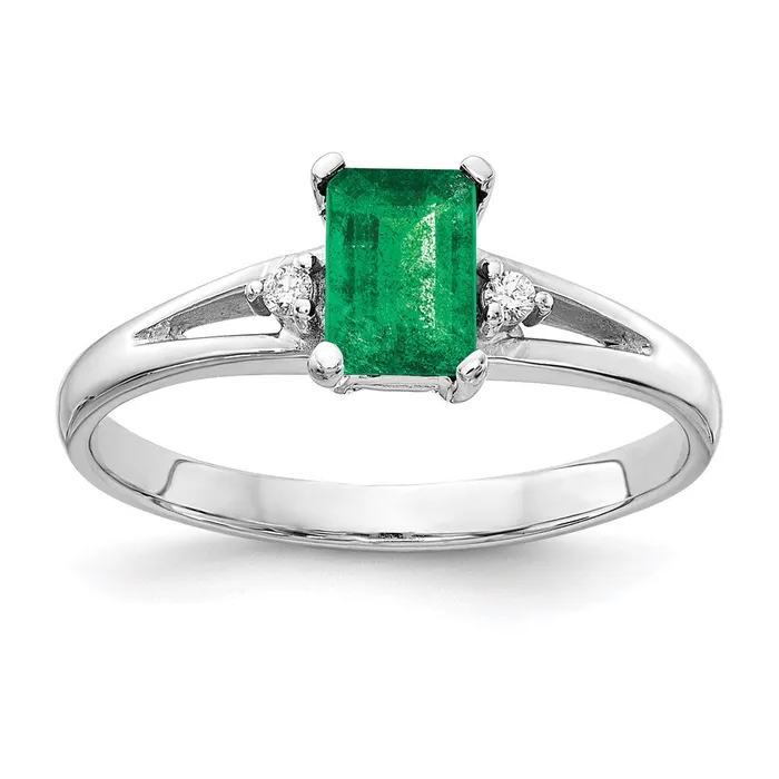 Goldia Rings 14k White Gold 6x4mm Emerald Cut Emerald A Real Diamond ring Goldia Rings 14k White Gold 6x4mm Emerald Cut Emerald A Real Diamond ring